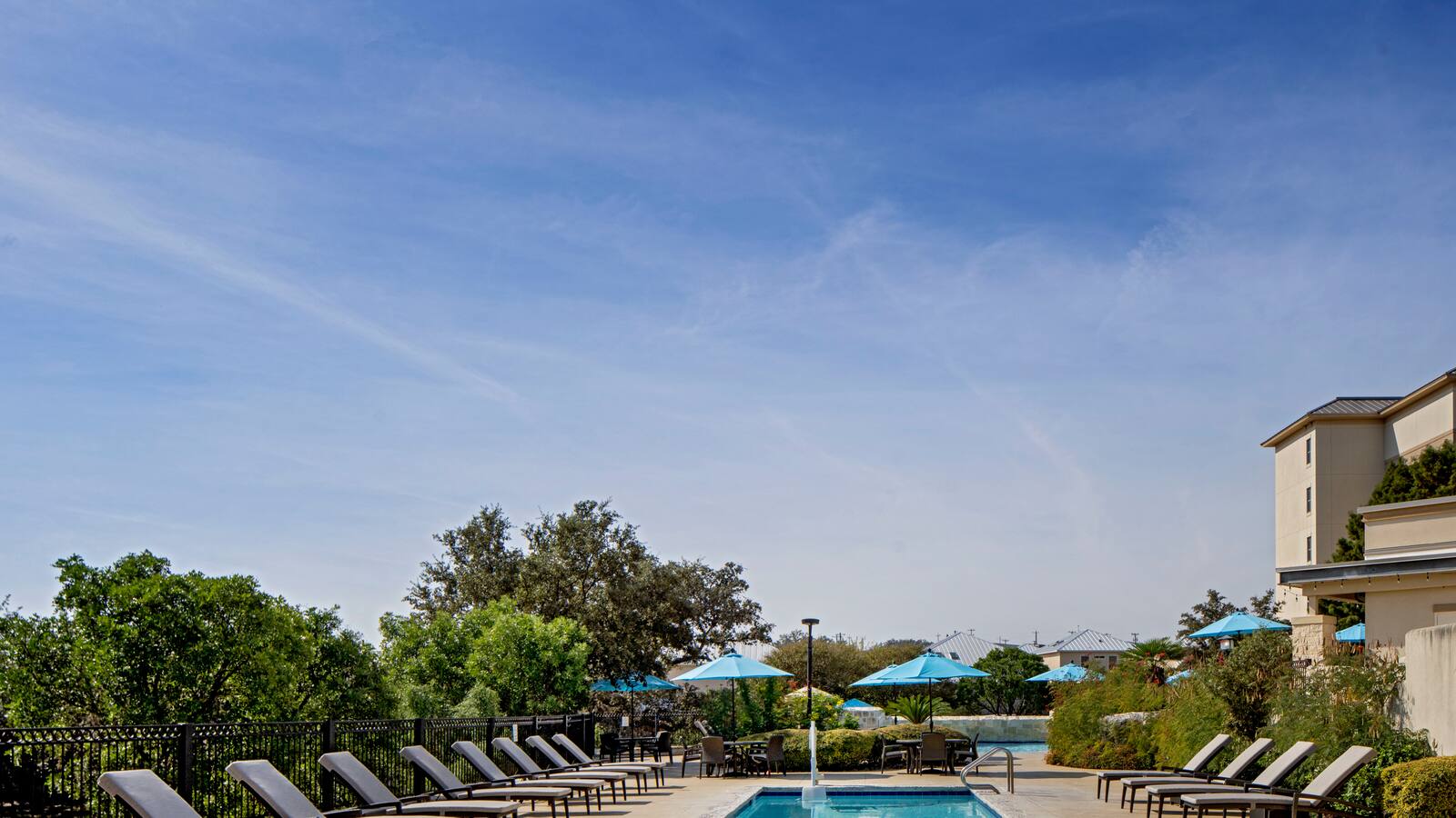 Hilton San Antonio Hill Country Pool